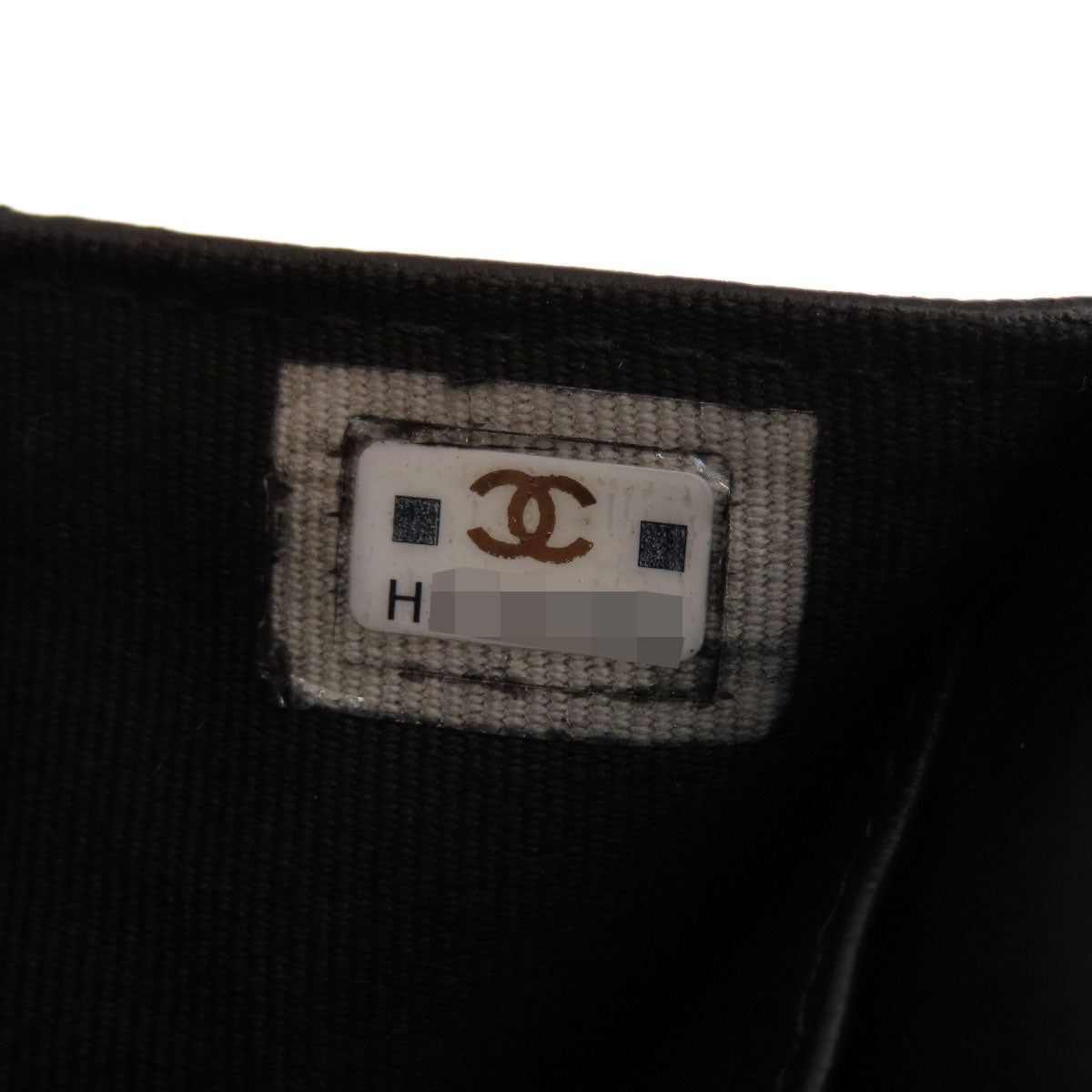 CHANEL Matelasse Compact Wallet Gold Hardware Tri-fold wallet (with Coin Pocket) Lambskin Ladies [Used]
