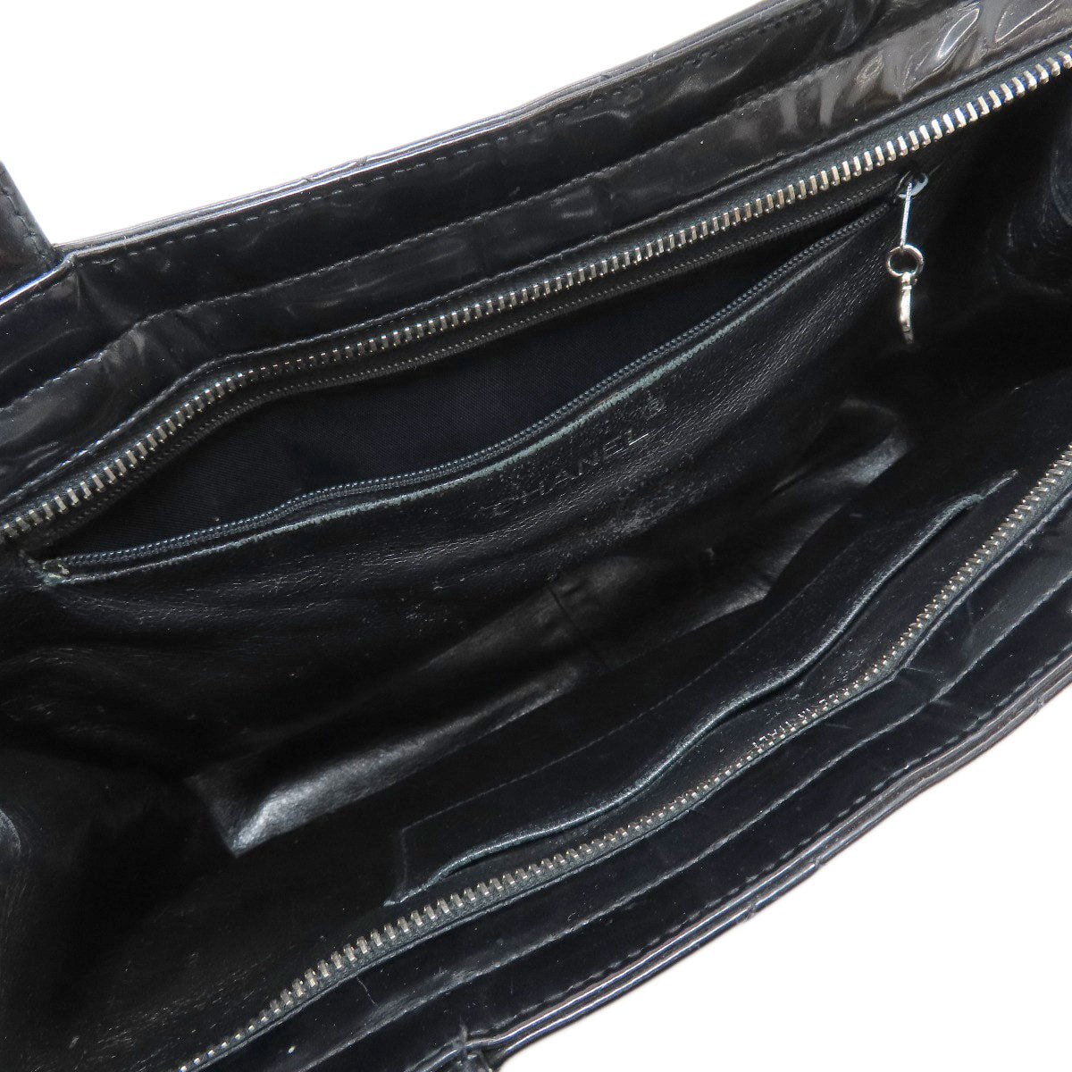 CHANEL Matelasse SilverHardware Tote Bag Enamel Ladies [Used]