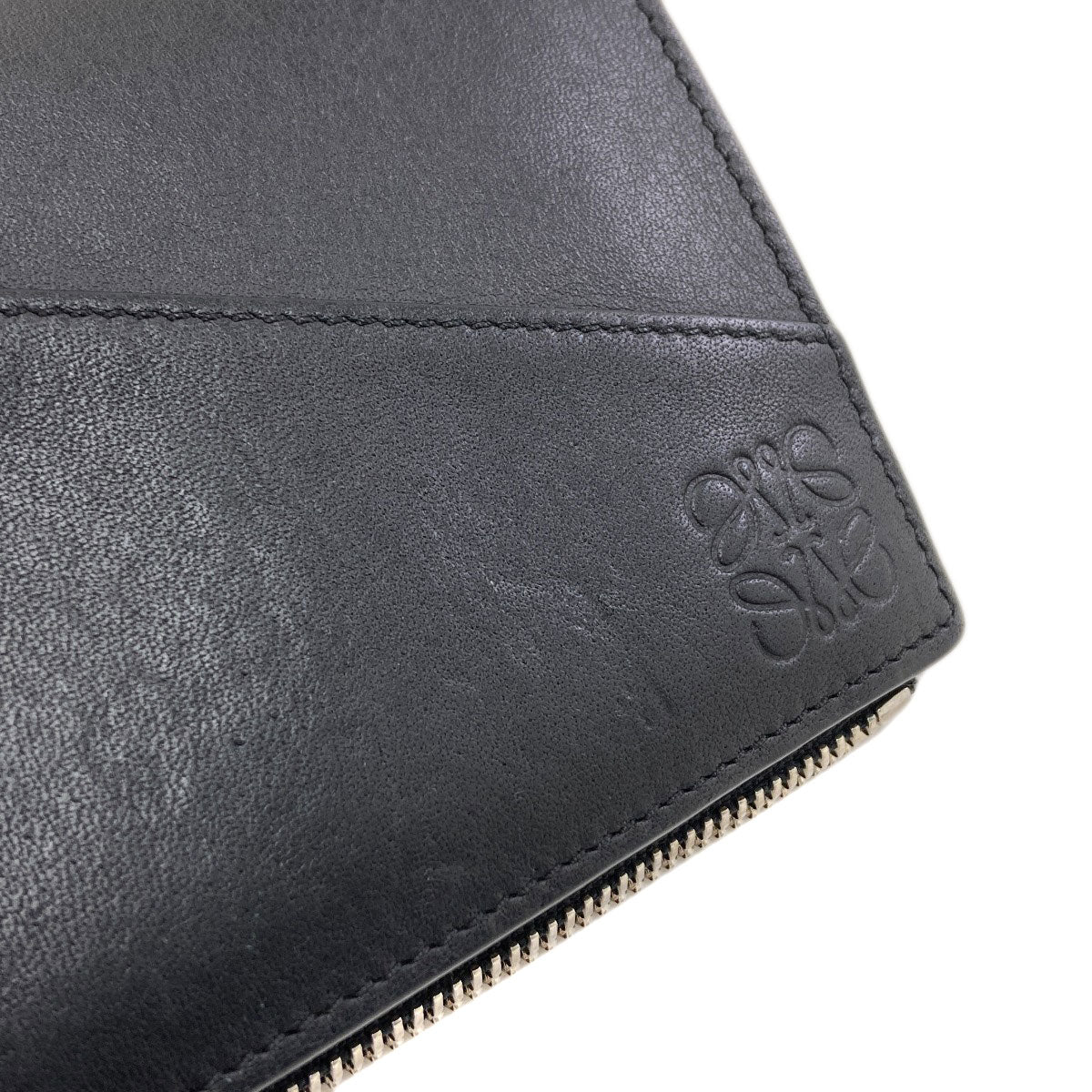 LOEWE Puzzle Slim Compact Bifold Wallet with Coin Pocket Leather Ladies [Used]