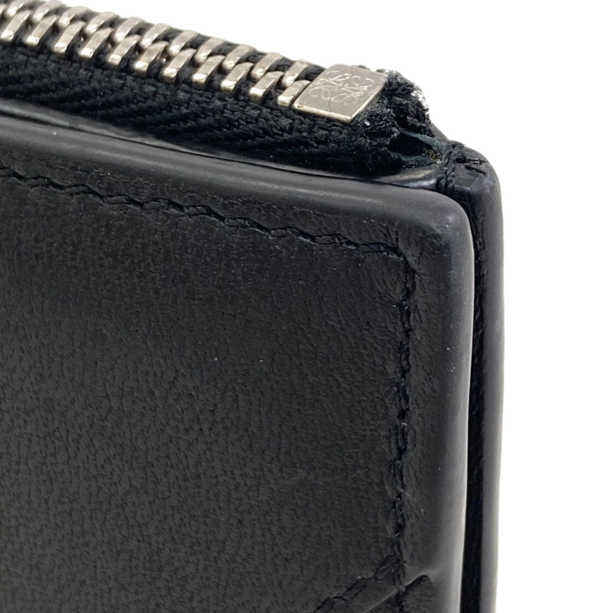 LOEWE Puzzle Slim Compact Bifold Wallet with Coin Pocket Leather Ladies [Used]