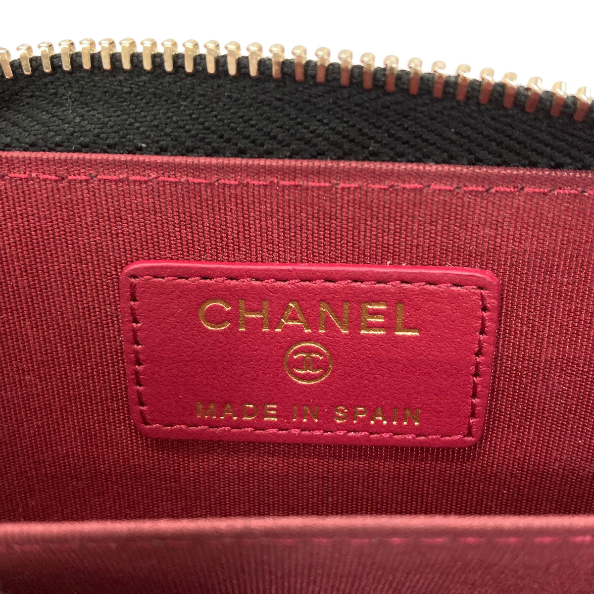 CHANEL Chanel 19 Matelasse GoldHardware coin purse Lambskin Ladies [Used]