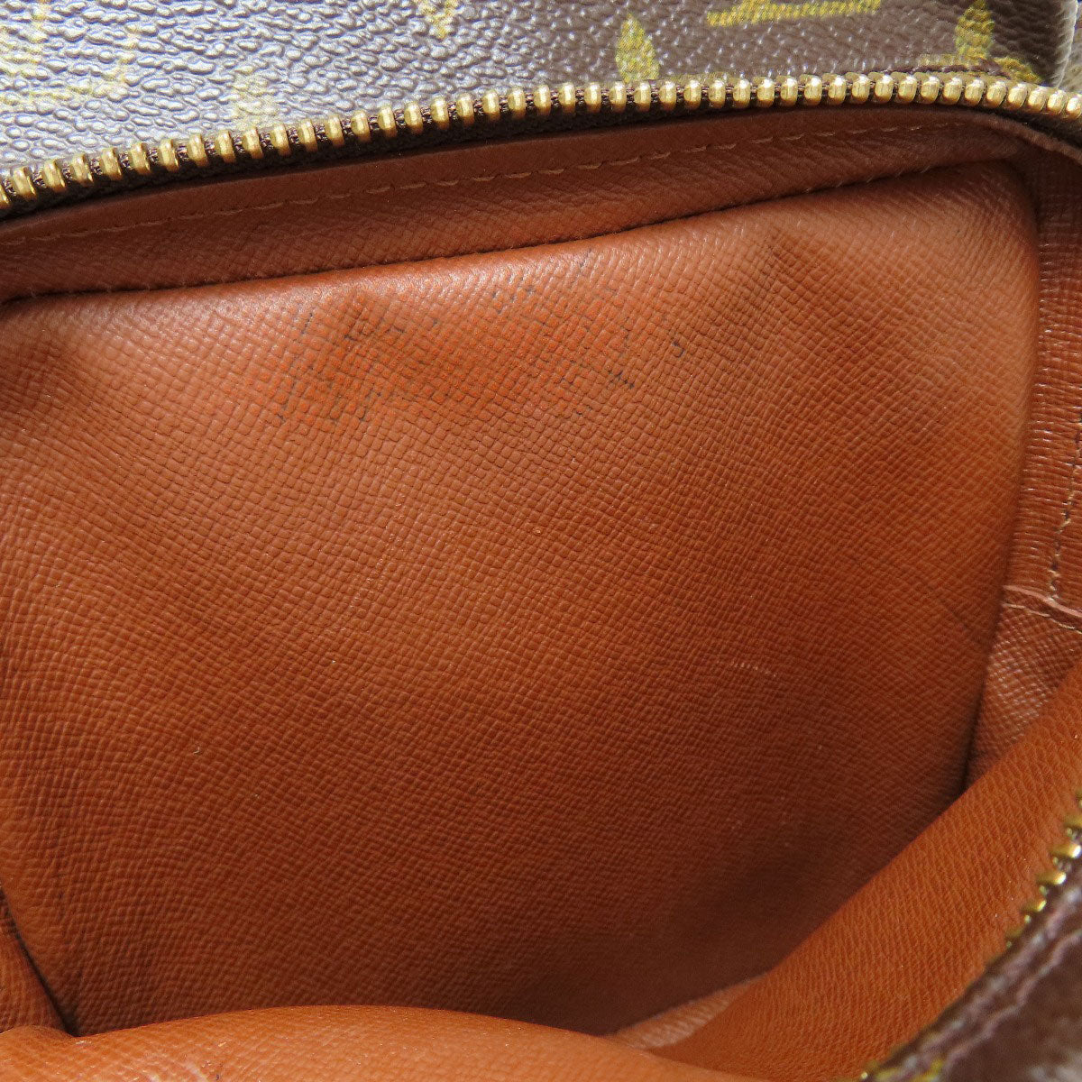 LOUIS VUITTON M45236 Amazon Shoulder Bag Monogram canvas Ladies [Used]