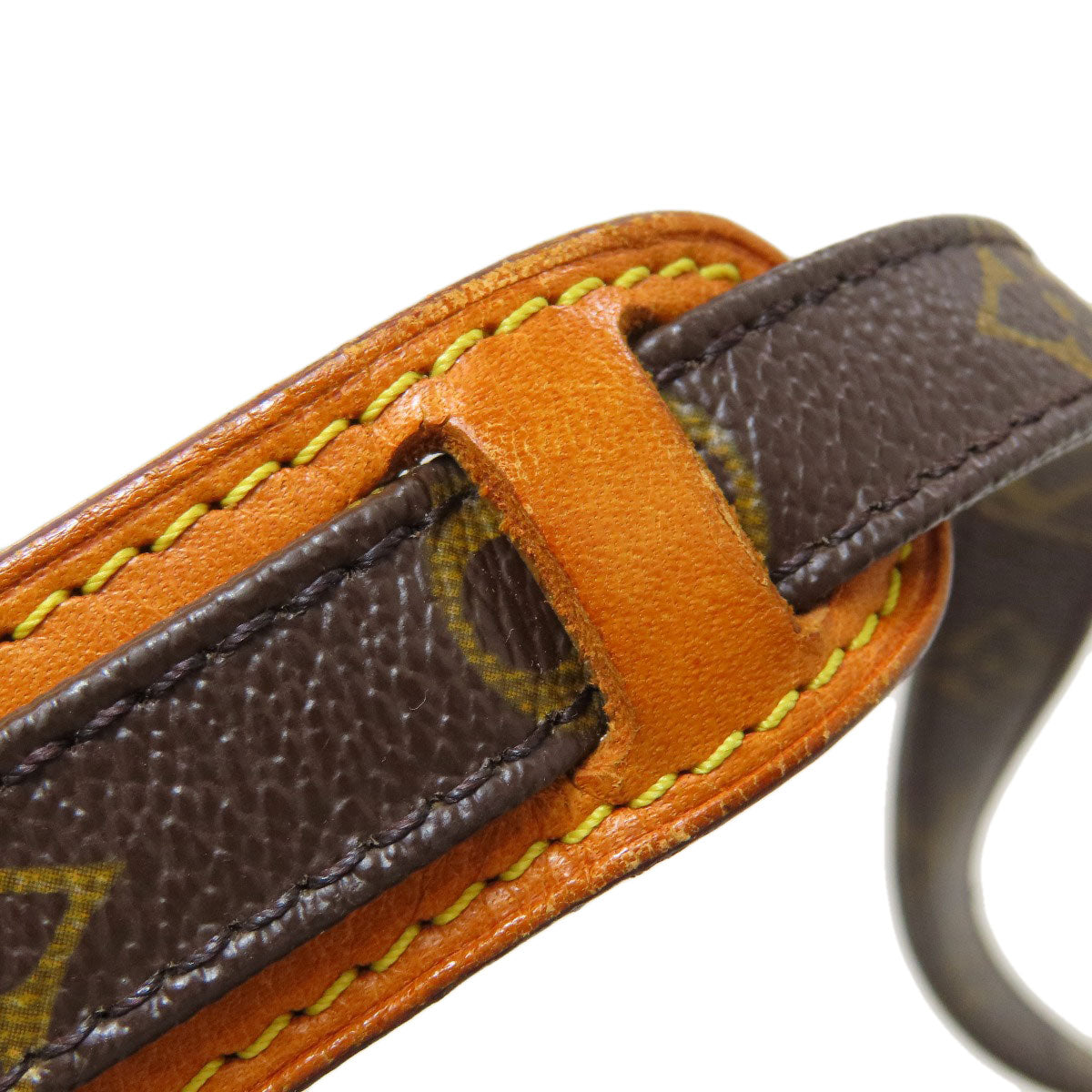 LOUIS VUITTON M45236 Amazon Shoulder Bag Monogram canvas Ladies [Used]