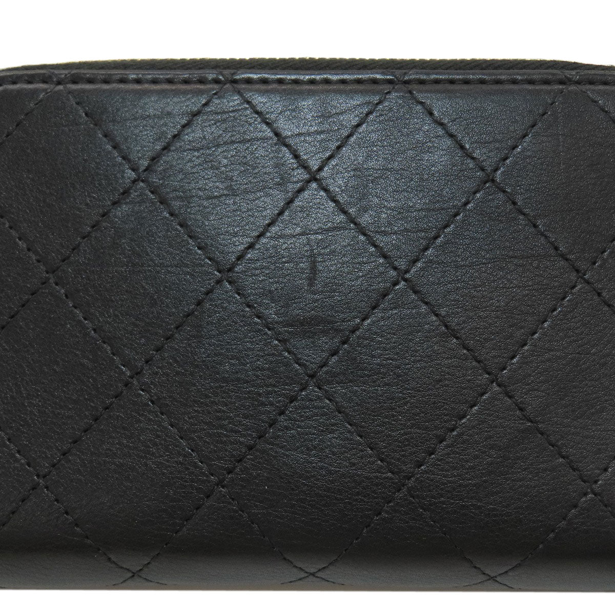 CHANEL COCO Mark Matelasse GoldHardware Bifold Wallet with Coin Pocket Calf Ladies [Used]