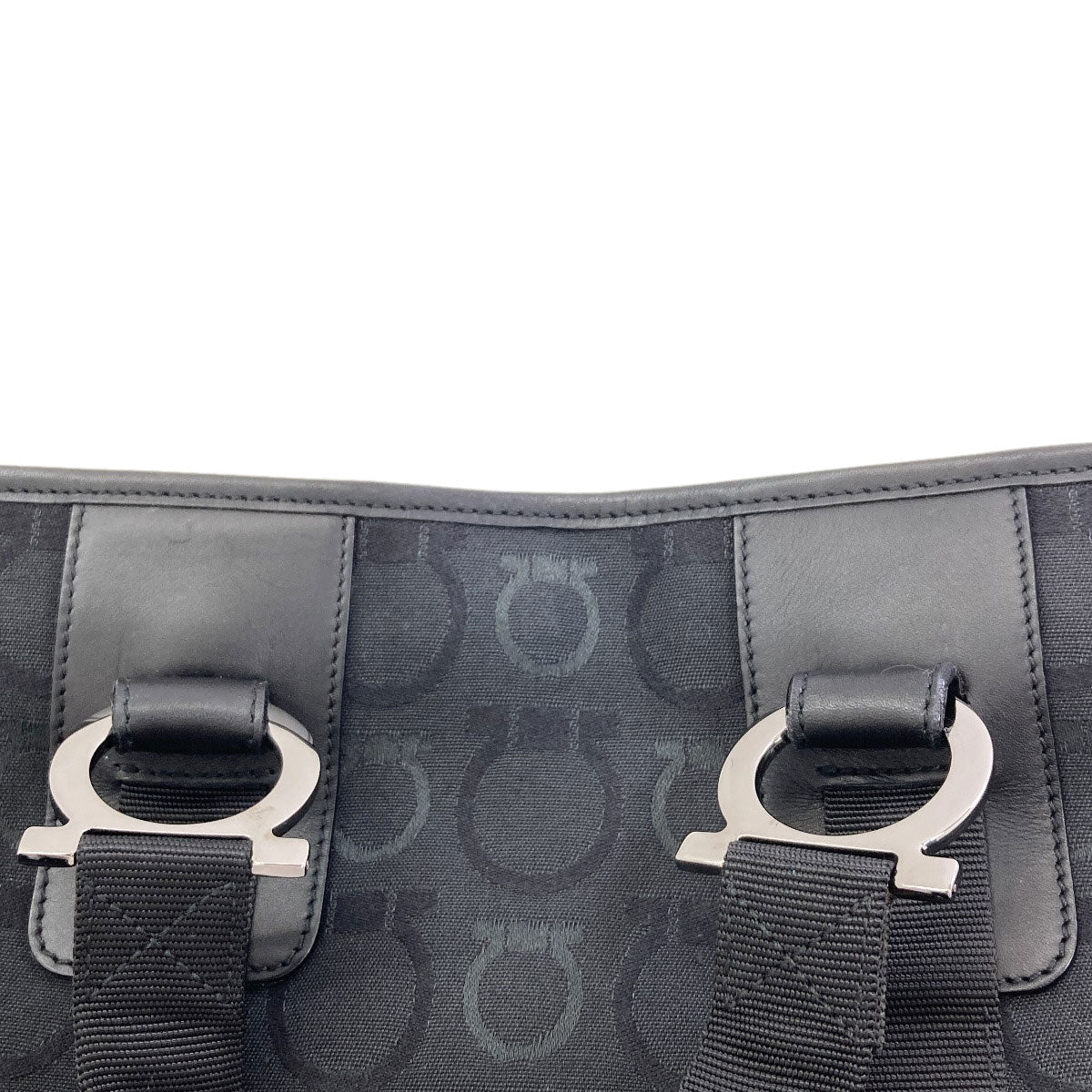 Salvatore Ferragamo Gancini Hardware motif Handbag Canvas Ladies [Used]