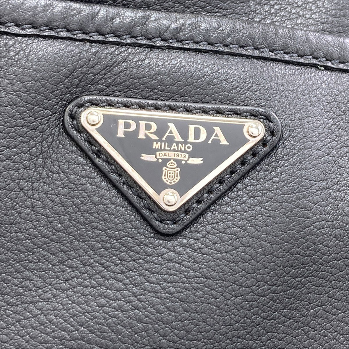 PRADA Logo Hardware Shoulder Bag Calf Ladies [Used]