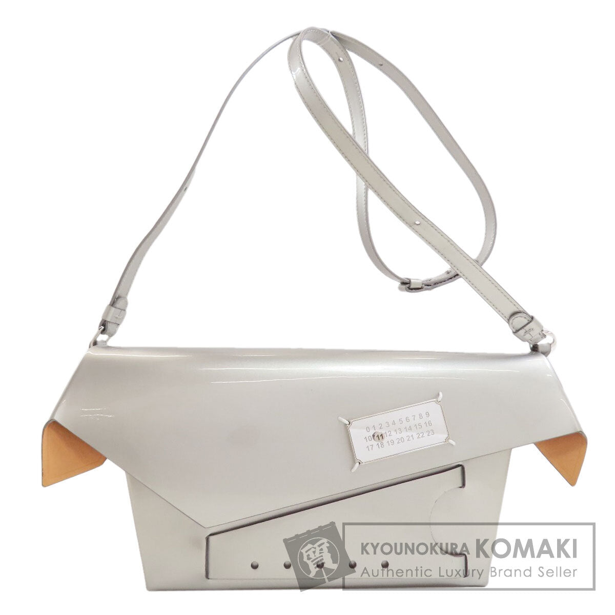 MaisonMargiela SNATCHED Shoulder Bag Enamel Ladies [Used]