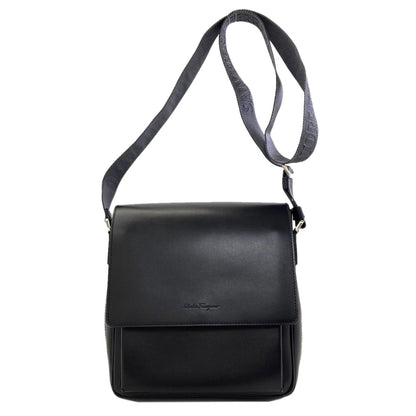 Salvatore Ferragamo logo Shoulder Bag Leather Ladies [Used]