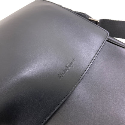 Salvatore Ferragamo logo Shoulder Bag Leather Ladies [Used]