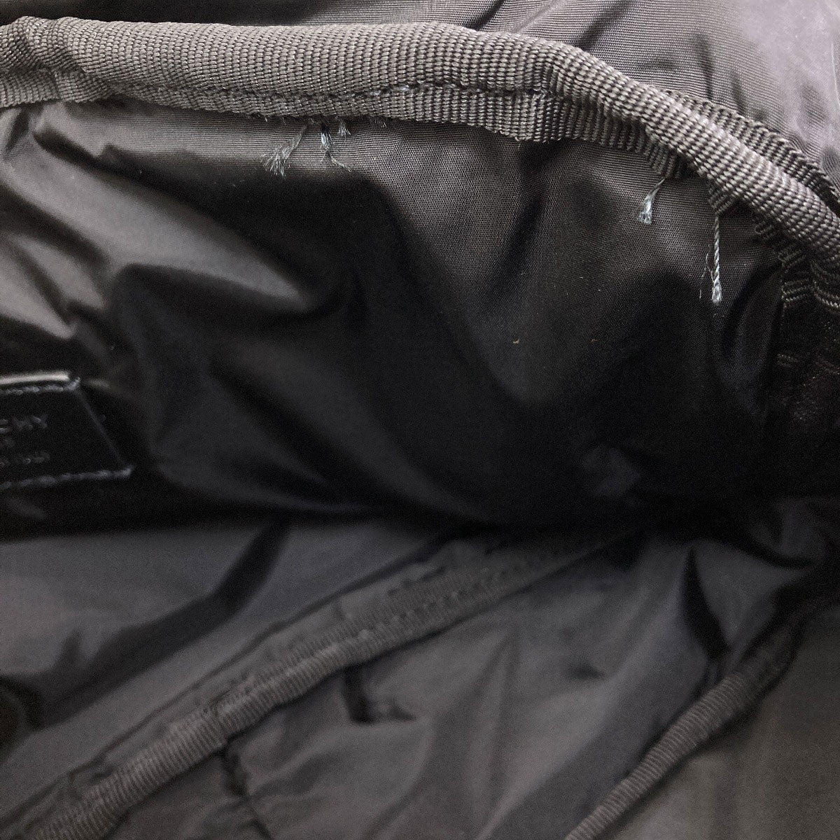GIVENCHY logo body bag Nylon Ladies [Used]