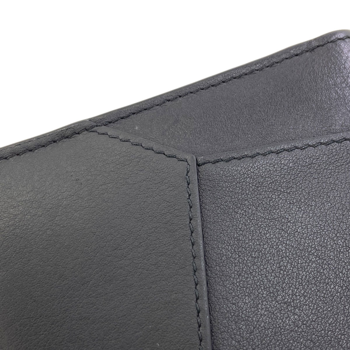 LOEWE puzzle bifold coin wallet Bifold Wallet with Coin Pocket Leather mens [Used]