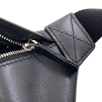 BALENCIAGA 552376 Every day body bag Leather Ladies [Used]