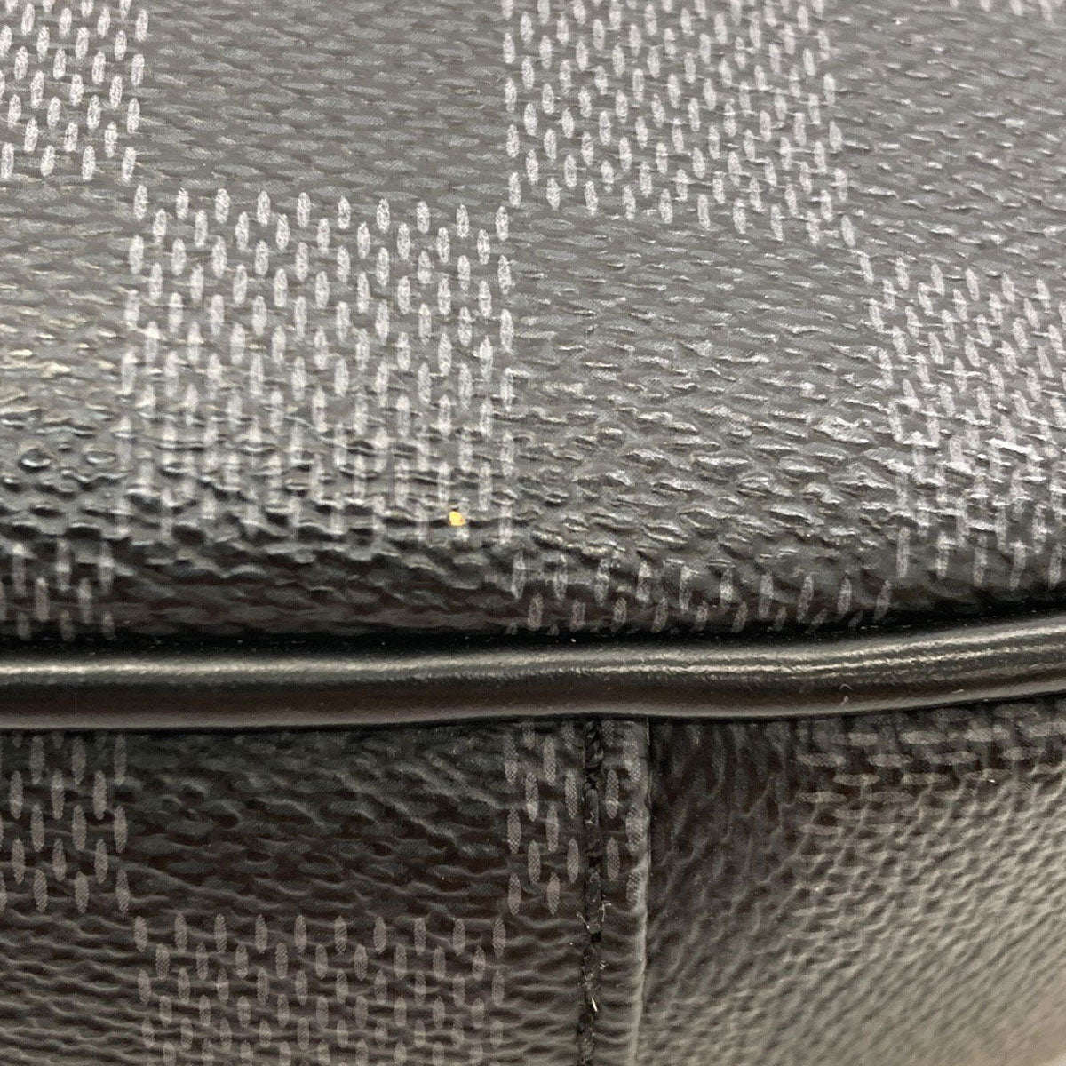 LOUIS VUITTON N41289 Ambreil body bag Damier canvas mens [Used]