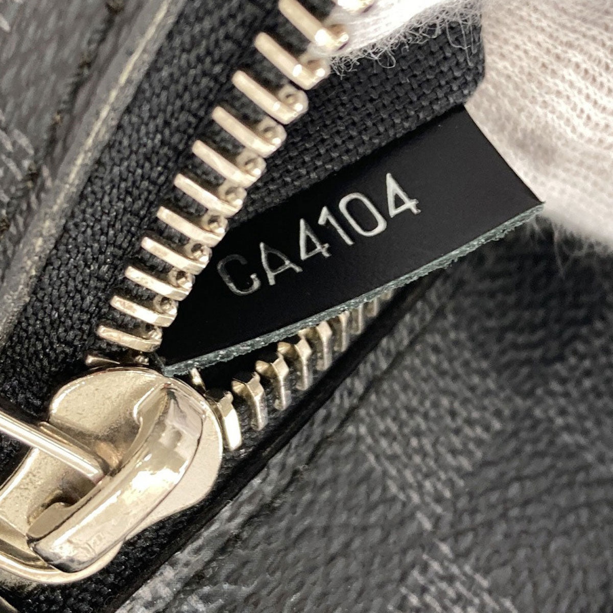 LOUIS VUITTON N41289 Ambreil body bag Damier canvas mens [Used]