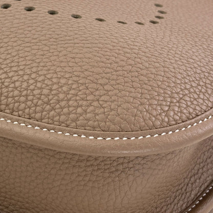HERMES Evelyne3 PM SilverHardware Shoulder Bag Taurillon Clemence Ladies [Used]
