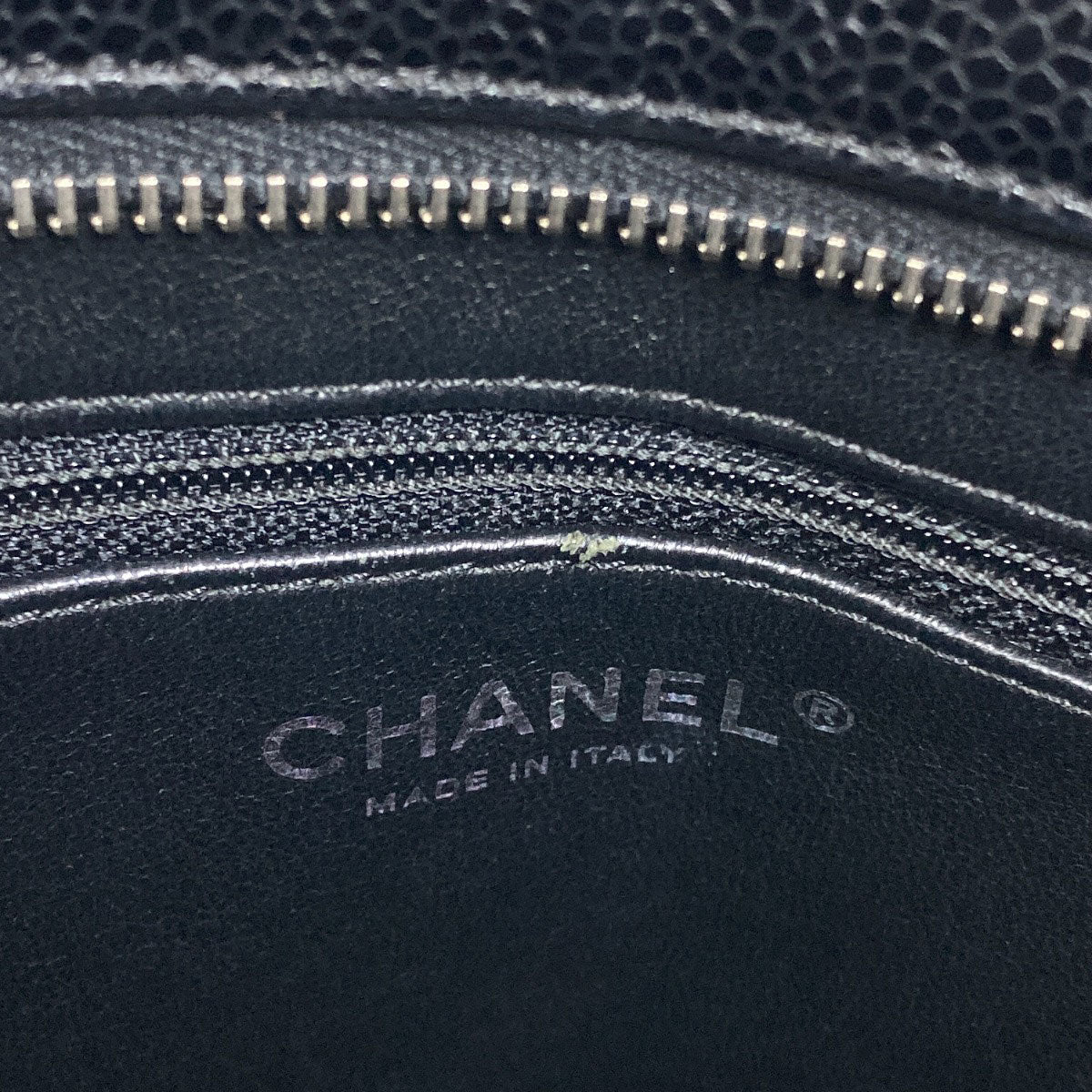 CHANEL Medallion SilverHardware Tote Bag Grained Calfskin Skin Ladies [Used]