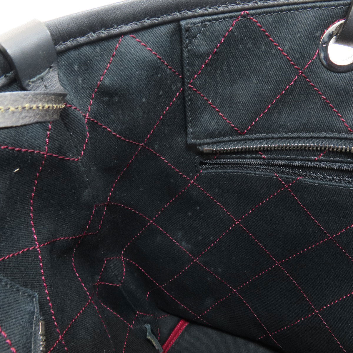 CHANEL On the Road Wild Stitch SilverHardware Tote Bag Grained Calfskin Skin Ladies [Used]