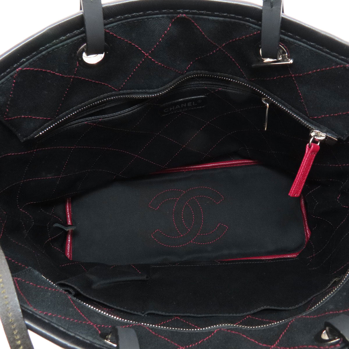 CHANEL On the Road Wild Stitch SilverHardware Tote Bag Grained Calfskin Skin Ladies [Used]