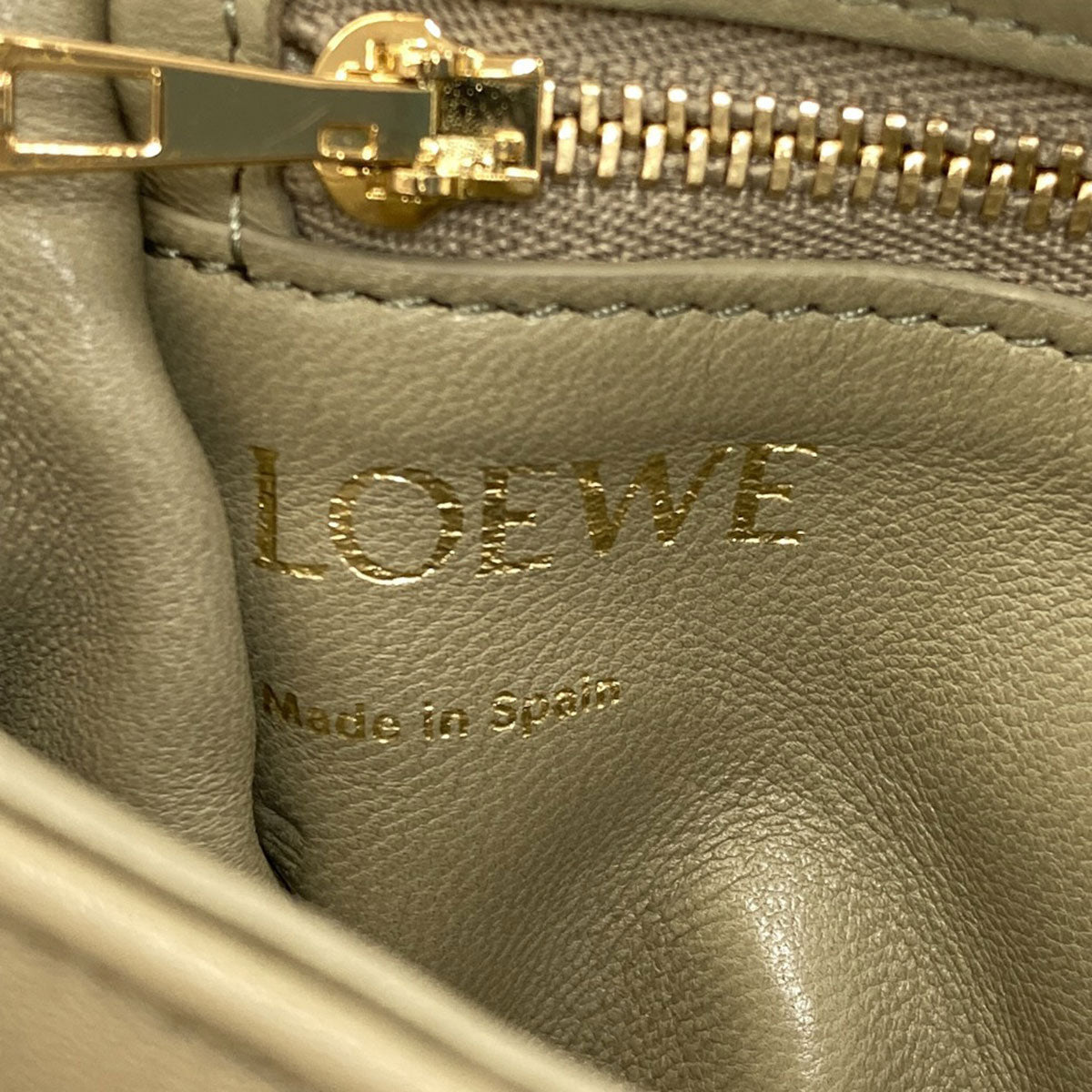LOEWE puffer goya bag Shoulder Bag Shiny Napa Lambskin Ladies [Used]