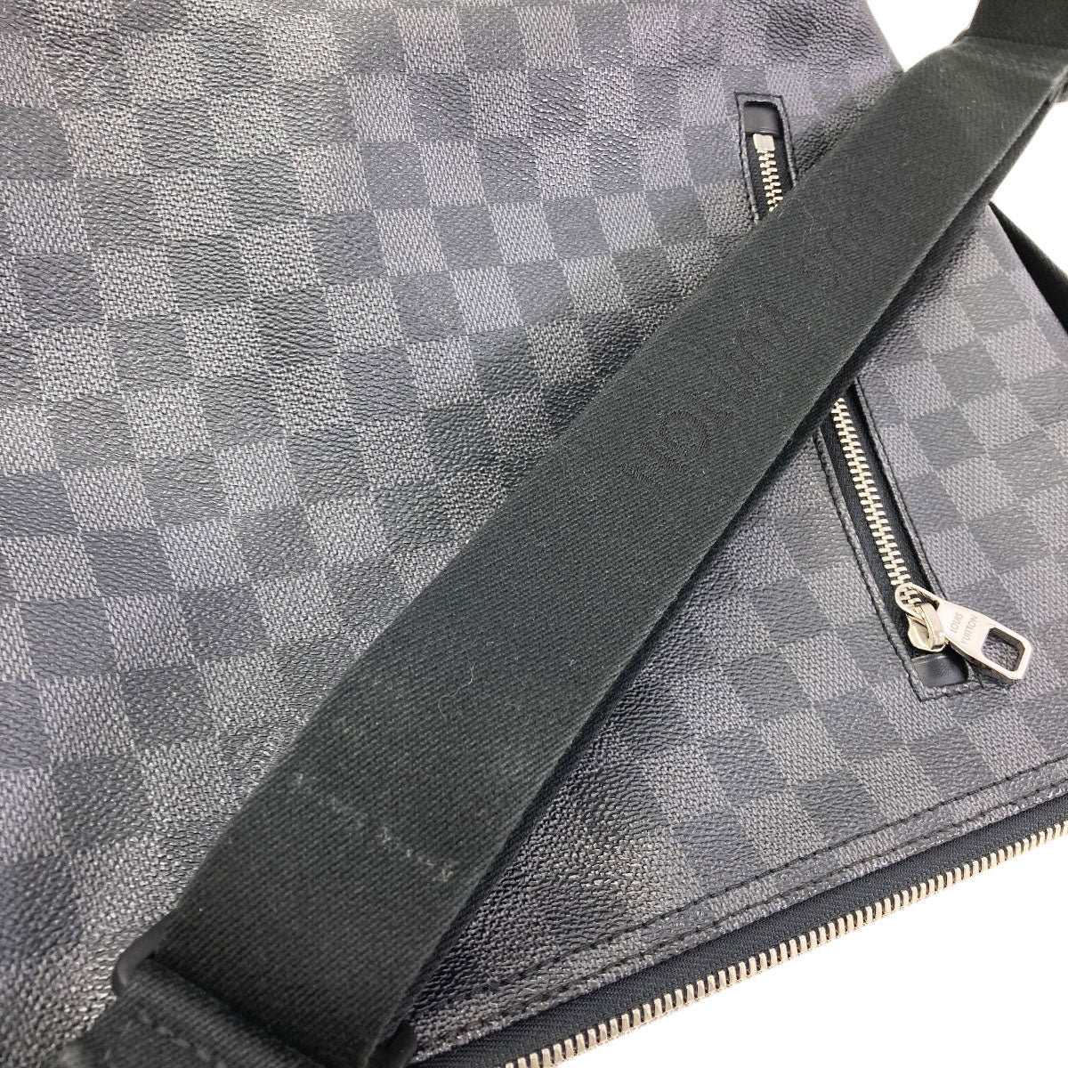 LOUIS VUITTON N41211 Mick PM Shoulder Bag Damier canvas mens [Used]