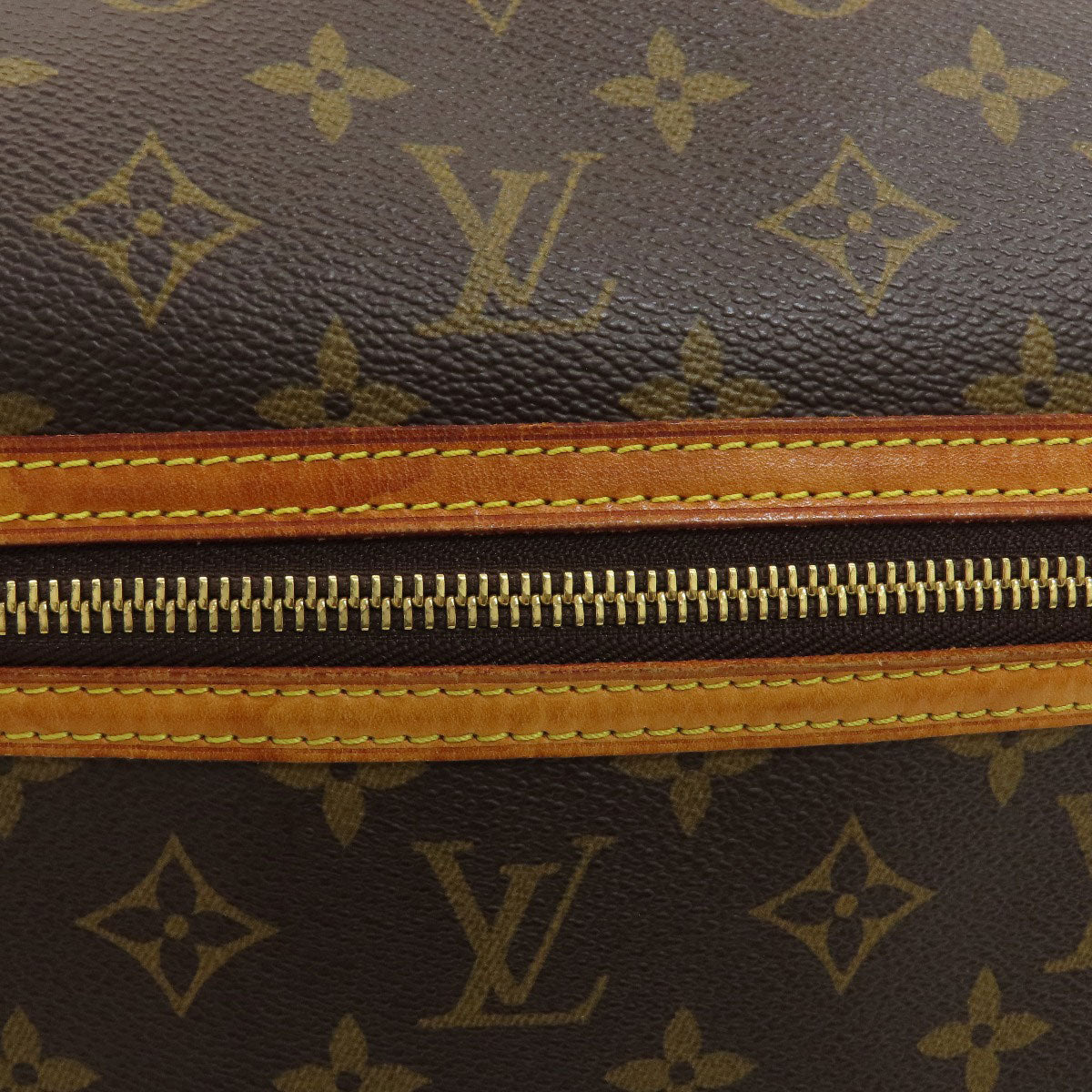 LOUIS VUITTON M40105 Messenger GM Bosphore Shoulder Bag Monogram canvas mens [Used]