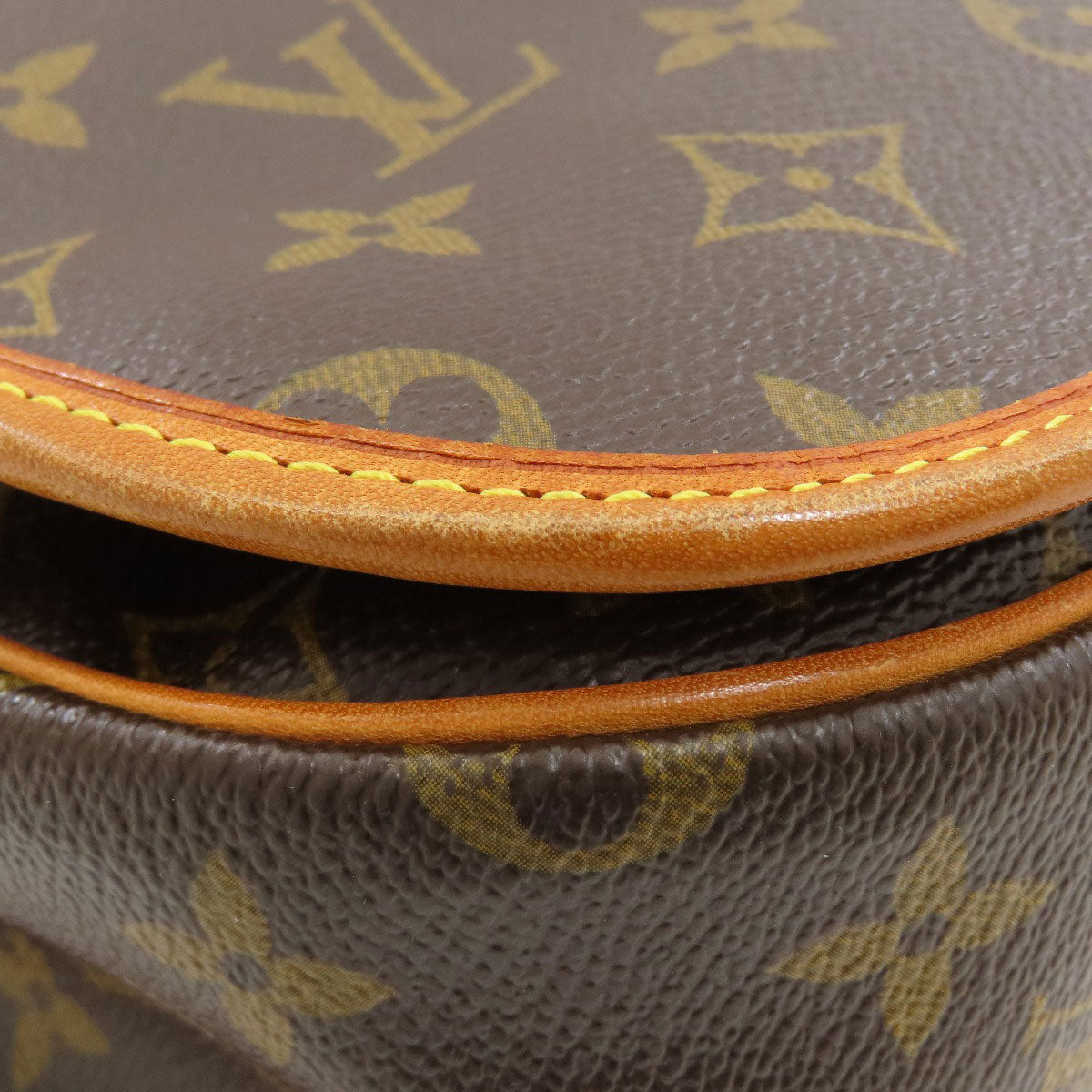 LOUIS VUITTON M40105 Messenger GM Bosphore Shoulder Bag Monogram canvas mens [Used]