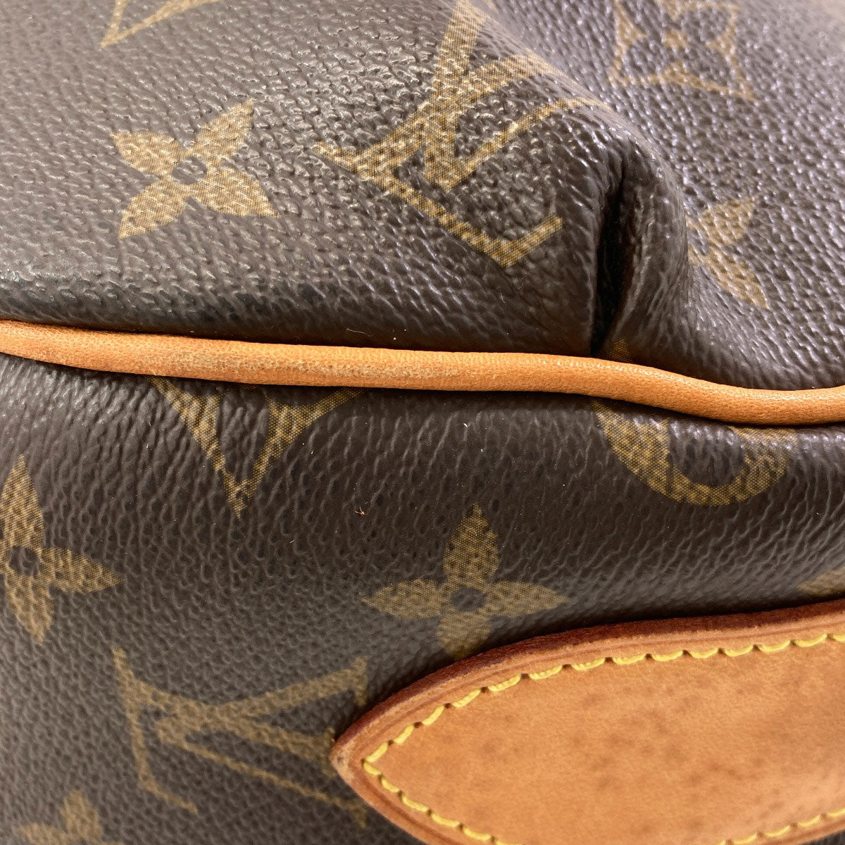 LOUIS VUITTON M40075 Tolum GM Shoulder Bag Monogram canvas Ladies [Used]