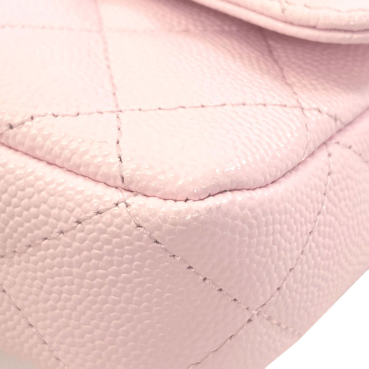 CHANEL AP2096 GoldHardware Flap Phone Case Shoulder Bag Grained Calfskin Skin Ladies [Used]