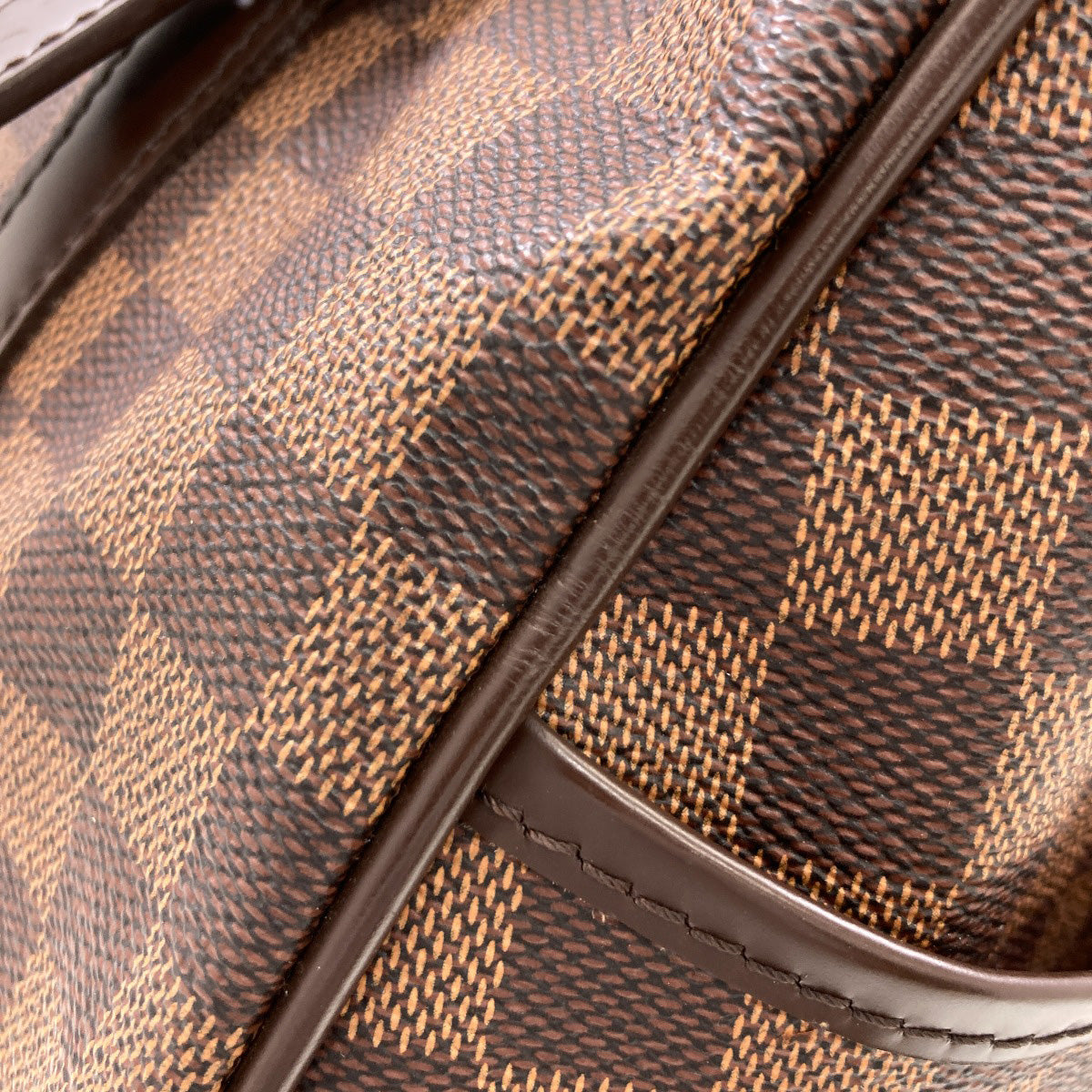 LOUIS VUITTON N52000 Berkeley Handbag Damier canvas Ladies [Used]