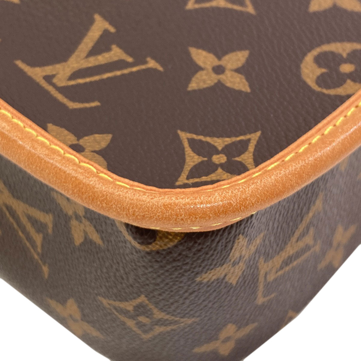 LOUIS VUITTON M42250 Sologne Shoulder Bag Monogram canvas Ladies [Used]