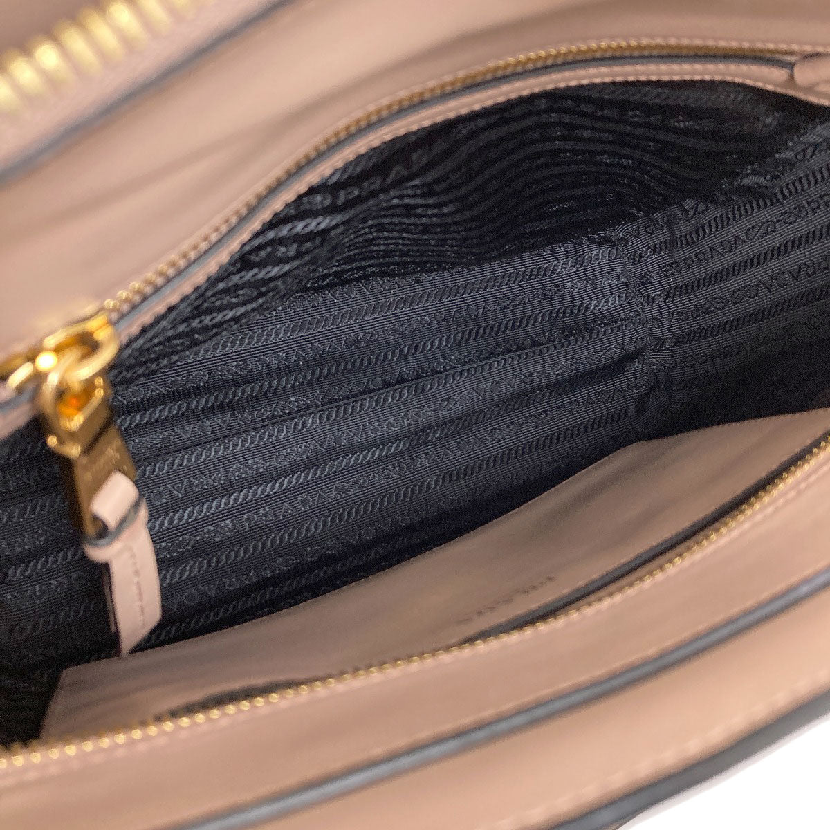 PRADA 2WAY Handbag Safiano Ladies [Used]