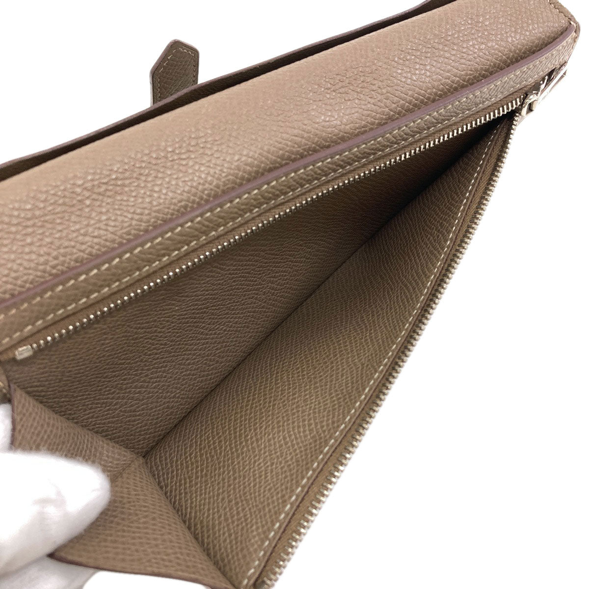 HERMES Bareness Free SilverHardware Long wallet (with coin pocket) Epsom Ladies [Used]