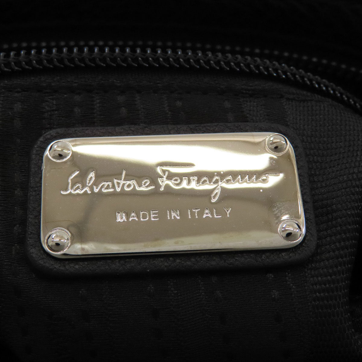 Salvatore Ferragamo GanciniHardware Handbag Leather Ladies [Used]
