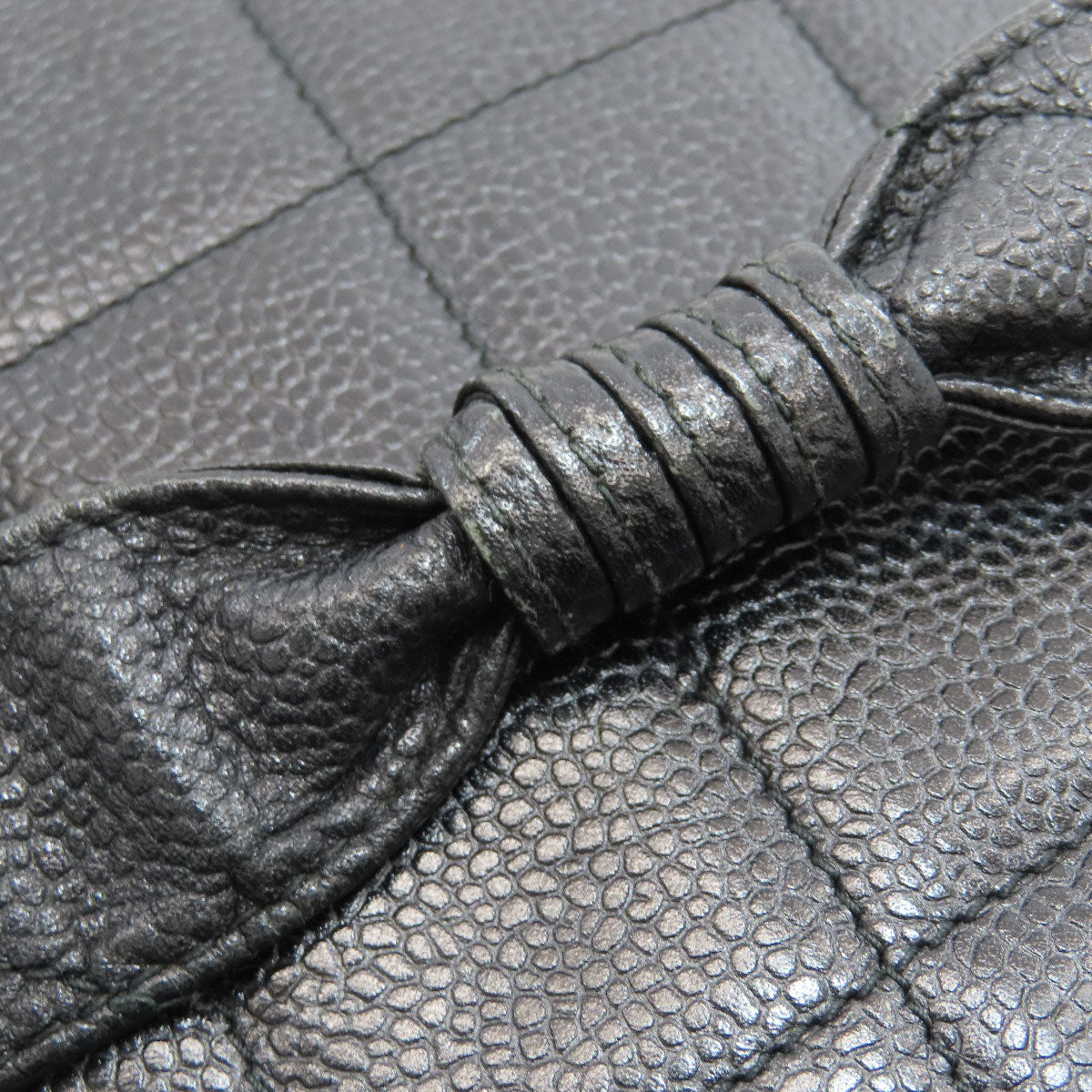 CHANEL Matelasse GoldHardware Shoulder Bag Grained Calfskin Skin Ladies [Used]