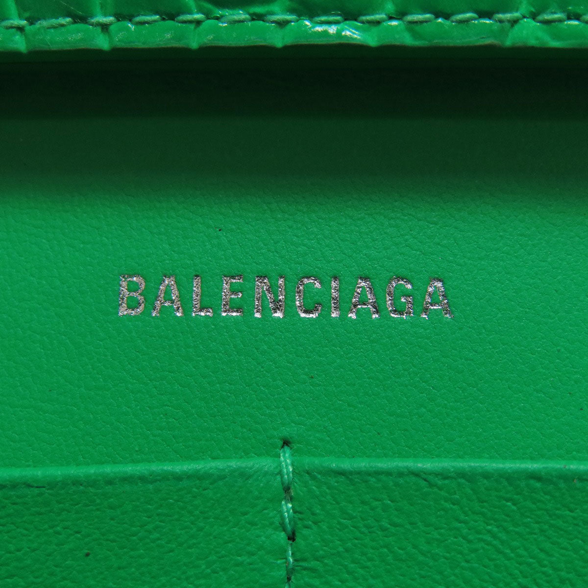 BALENCIAGA 656050 Hourglass Embossed Chain Wallet Long wallet (with coin pocket) Calf Ladies [Used]