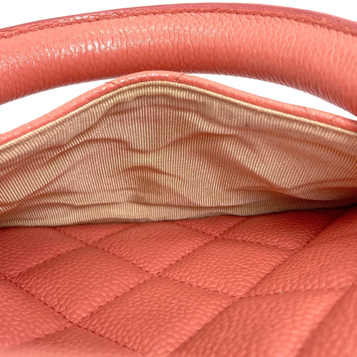 CHANEL Matelasse GoldHardware Handbag Grained Calfskin Skin Ladies [Used]