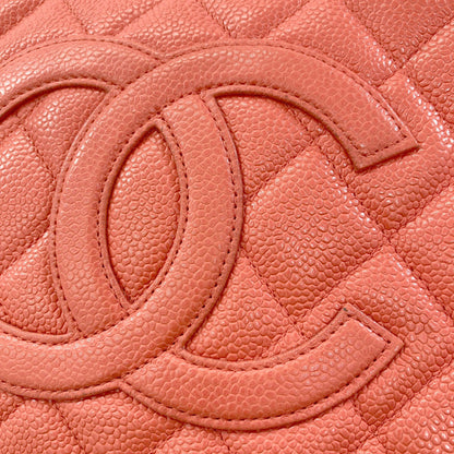 CHANEL Matelasse GoldHardware Handbag Grained Calfskin Skin Ladies [Used]