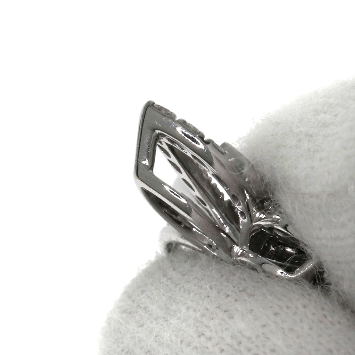 GRAFF Butterfly Silhouette Open Diamond Bangle Bracelet K18 White Gold Ladies [Used]