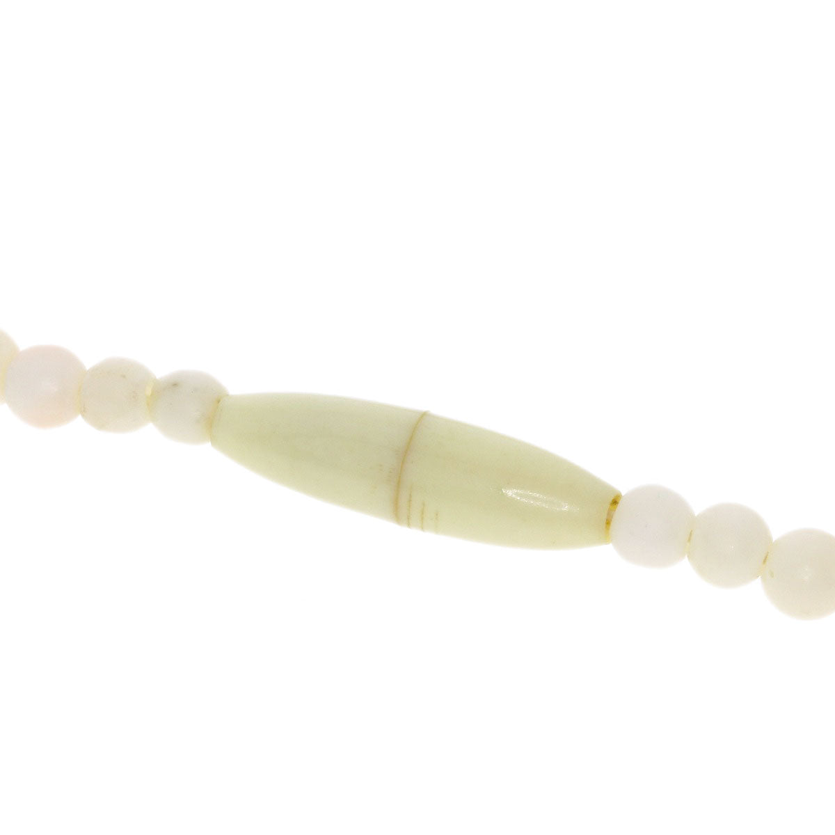 Coral white coral Necklace   20.4g　Ladies